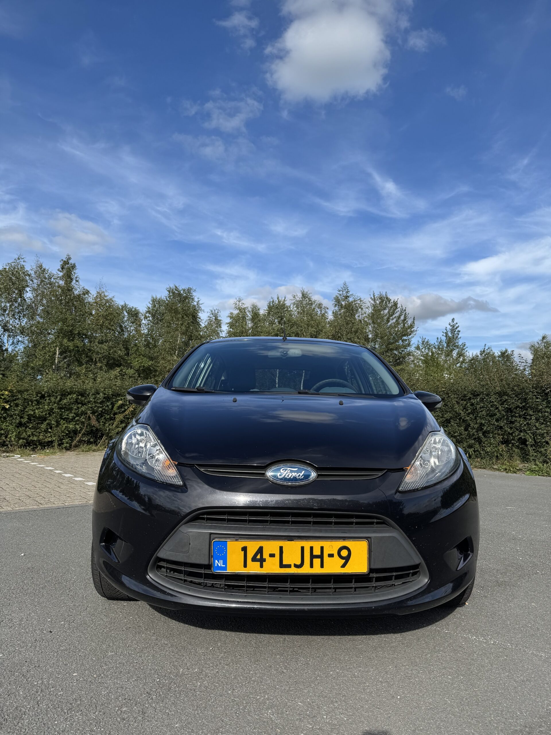 Ford Fiesta 1.25 Limited – 2010 – NAP – Dealer/vakgarage onderhouden nieuwe distributie riem. Nieuwe apk - Afbeelding 2