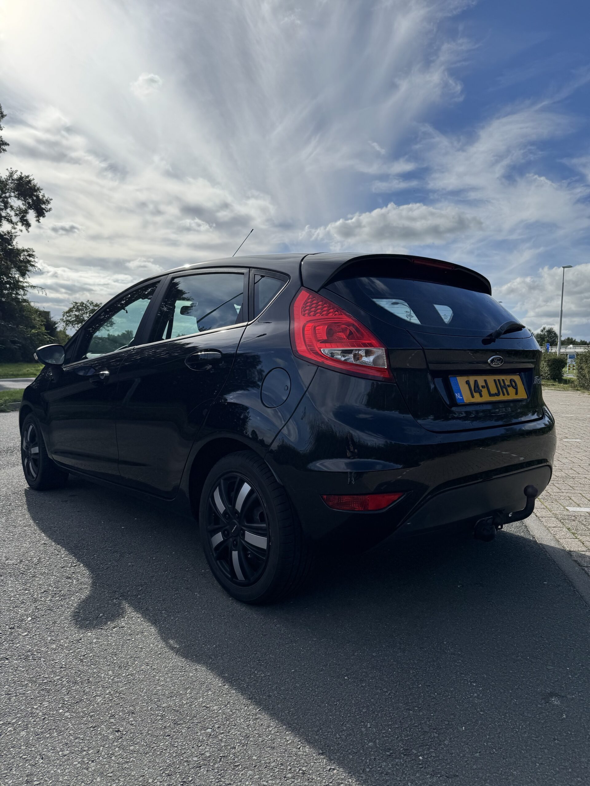 Ford Fiesta 1.25 Limited – 2010 – NAP – Dealer/vakgarage onderhouden nieuwe distributie riem. Nieuwe apk - Afbeelding 5