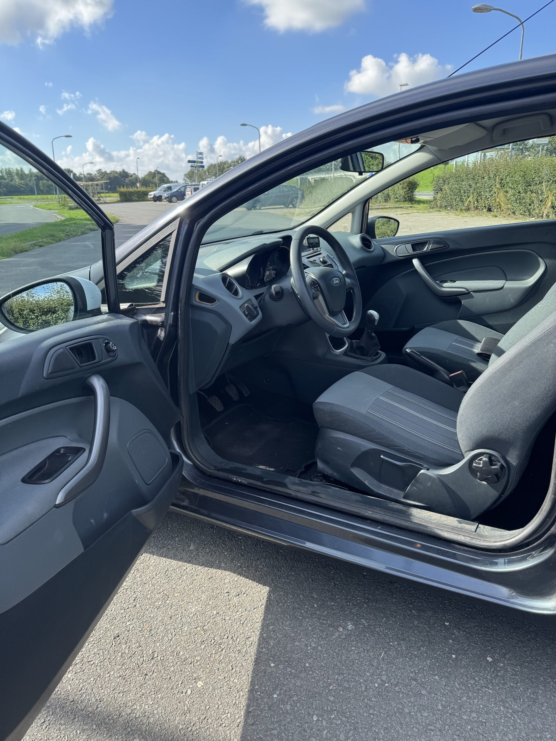 Ford Fiesta 1.25 Limited – 2009 – NAP – Dealer/vakgarage onderhouden Nieuwe apk - Afbeelding 8